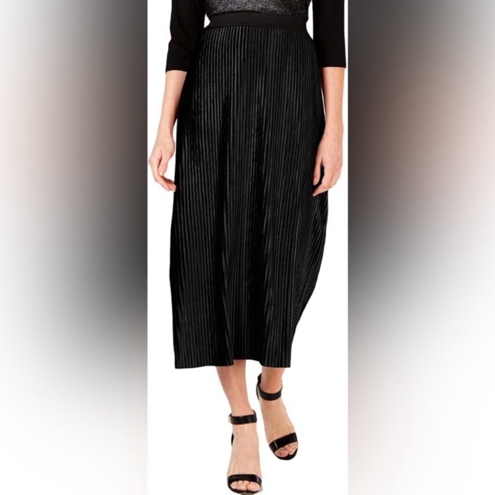 NWT NY Collection Black Velvet Pleated Midi Skirt Petite Medium
